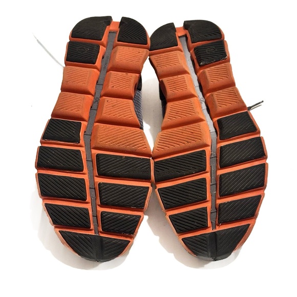 On Cloud X Running Shoes is Rust/Rock size 11 - Picture 9 of 9